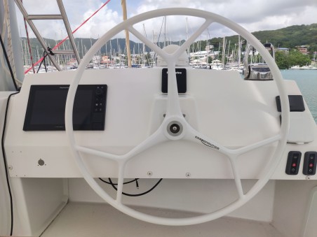 Catana Group Bali 5.4 - 6 + 2 cab. SAPHIR