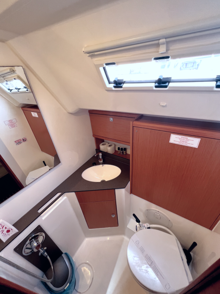 Bavaria Yachtbau Bavaria Cruiser 46 - 4 cab. Amazing Grace