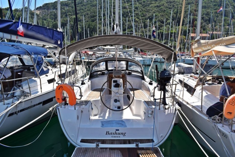 Bavaria Yachtbau Bavaria Cruiser 34 - 2 cab. BASHUNG