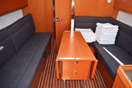 Bavaria Yachtbau Bavaria Cruiser 34 - 2 cab. BASHUNG