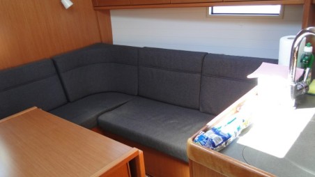 Bavaria Yachtbau Bavaria Cruiser 37 - 3 cab. HAYDN