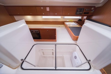 Bavaria Cruiser 56 | Yacht Charter Croatia | Travelboat