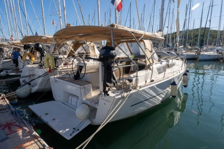 Dufour 360 Liberty | Yacht Charter France | Travelboat