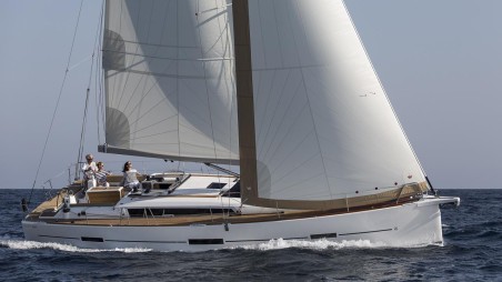 Dufour 460 GL | Yacht Charter Italy | Travelboat