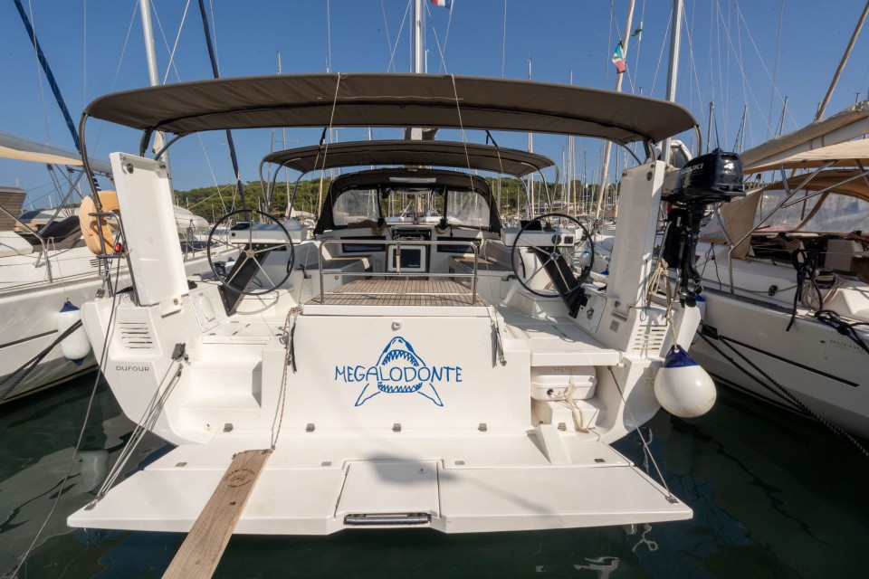 Dufour Yachts Dufour 470 - 4 + 1 cab. MEGALODONTE