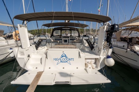 Dufour Yachts Dufour 470 - 4 + 1 cab. MEGALODONTE