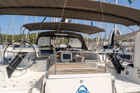 Dufour Yachts Dufour 470 - 4 + 1 cab. MEGALODONTE