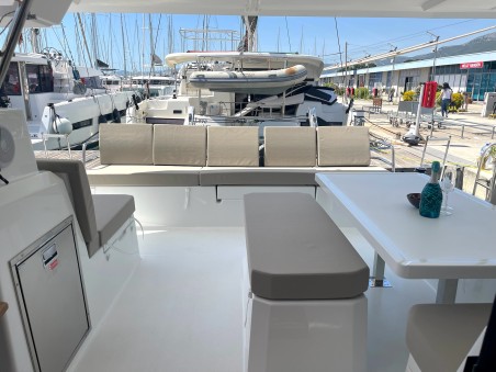 Fountaine Pajot Fountaine Pajot Astrea 42 - 4 + 2 cab. Ocean Allure