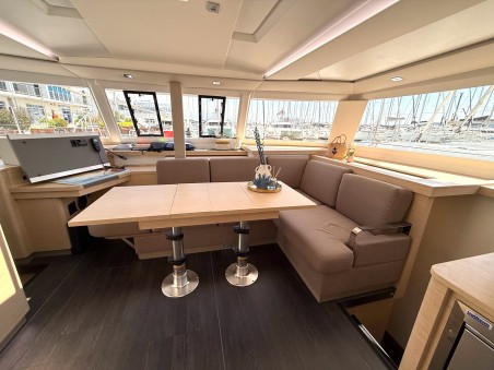 Fountaine Pajot Fountaine Pajot Astrea 42 - 4 + 2 cab. Ocean Allure
