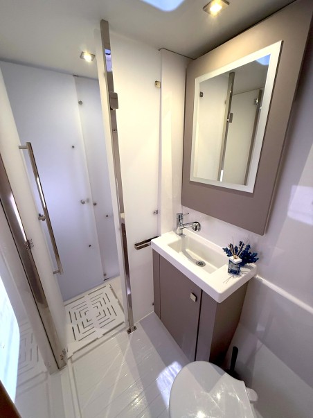 Fountaine Pajot Fountaine Pajot Astrea 42 - 4 + 2 cab. Ocean Allure