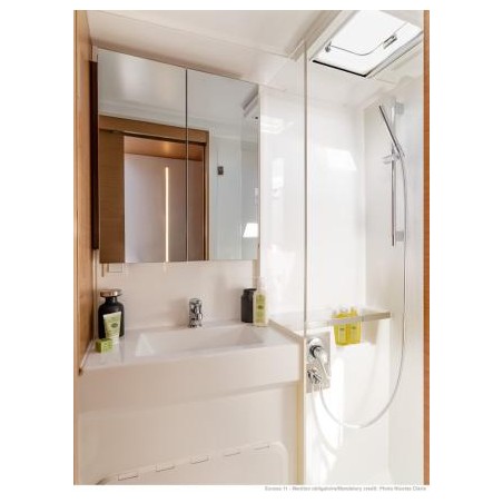 Excess Excess 11 - 4 + 2 cab. SEAZAM