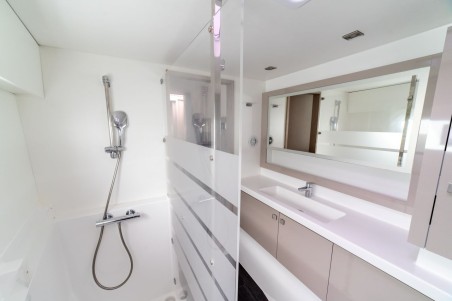 Fountaine Pajot Fountaine Pajot Astrea 42 - 3 + 2 cab. NARNIA