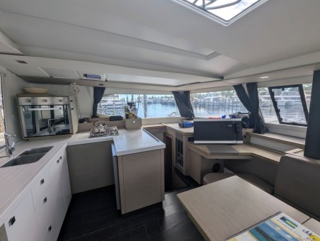 Fountaine Pajot Fountaine Pajot Astrea 42 - 4 + 2 cab. EDEN BLUE