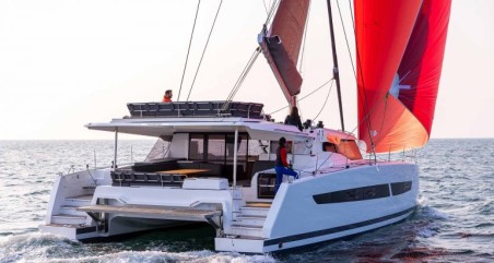 Fountaine Pajot Fountaine Pajot Aura 51 SMART ELECTRIC - 6 + 2 cab. TIKI