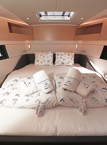 Hanse 460 | Yacht Charter Croatia | Travelboat