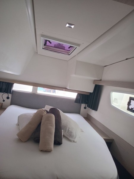 Fountaine Pajot Fountaine Pajot Lucia 40 - 4 cab. ELUCHIL