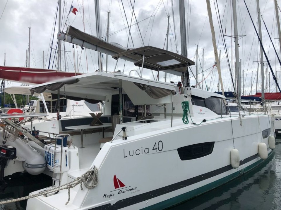 Fountaine Pajot Fountaine Pajot Lucia 40 - 4 cab. FLAMBOYANT