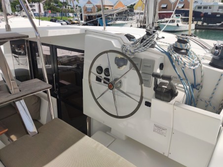 Fountaine Pajot Fountaine Pajot Lucia 40 - 4 cab. GINGER