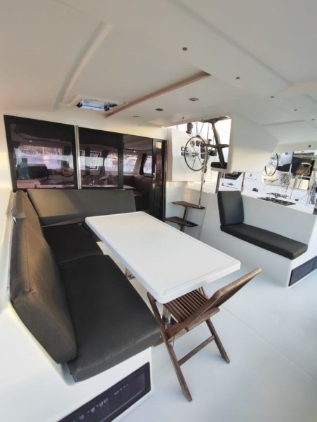 Fountaine Pajot Fountaine Pajot Lucia 40 - 4 cab. HYLIA