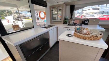 Fountaine Pajot Fountaine Pajot Saona 47 - 5 cab. PURRFECT_DB