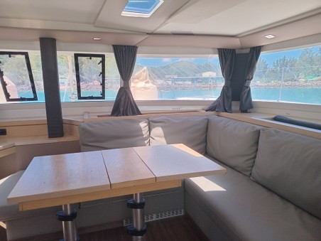Fountaine Pajot Fountaine Pajot Saona 47 Quintet - 5 + 1 cab. SAPOTIER