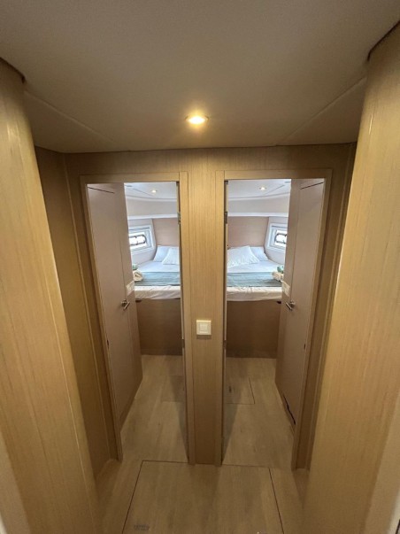 Island Cruising Boat | Yacht Charter British Virgin Islands | Travelboat