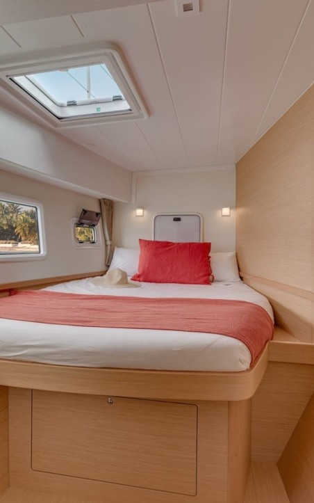 Lagoon 42 | Czarter jachtu Chorwacja | Travelboat
