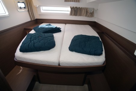 Lagoon-Bénéteau Lagoon 42 - 4 + 2 cab. DREMMWEL