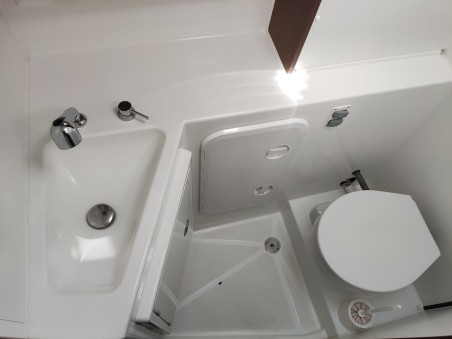 Lagoon-Bénéteau Lagoon 42 - 4 + 2 cab. Sleepy