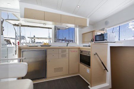 Lagoon-Bénéteau Lagoon 421 TRAVIATA 1