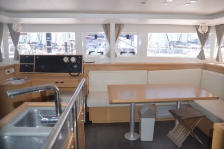 Lagoon-Bénéteau Lagoon 450 - 4 + 2 cab. DIVALTO