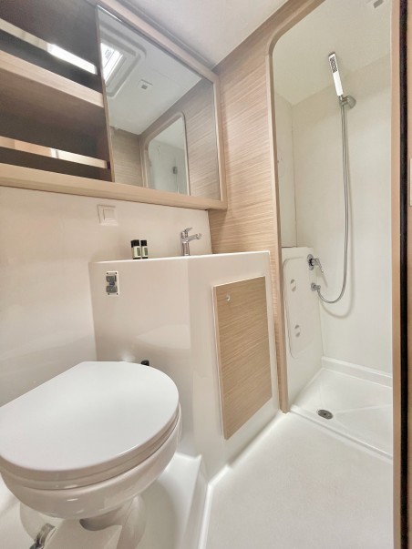 Lagoon-Bénéteau Lagoon 42 - 4 + 1 cab. Bendmill