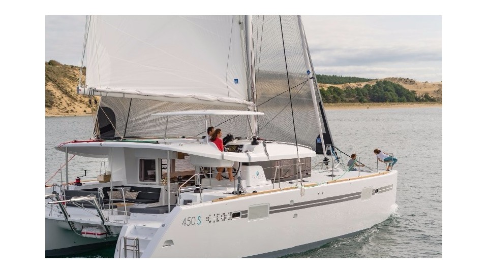 Lagoon-Bénéteau Lagoon 450 S - 4 + 2 cab. WAZODEZIL