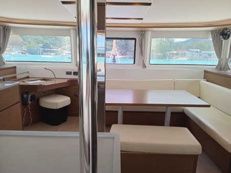 Lagoon-Bénéteau Lagoon 46 - 4 + 2 cab. FRANCOIS-MAHE 2_DB