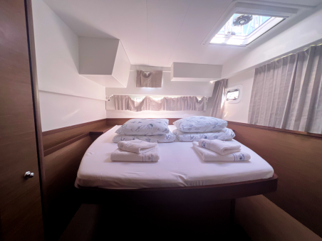 Lagoon-Bénéteau Lagoon 42 - 4 + 2 cab. Kobukson