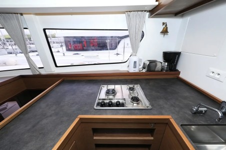 Lagoon-Bénéteau Lagoon 42 - 4 + 2 cab. Lila