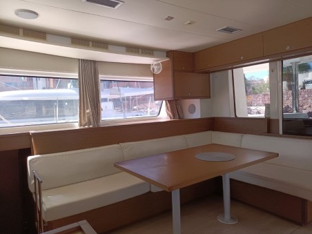 Lagoon-Bénéteau Lagoon 52 F - 6 + 2 cab. MALCOHA