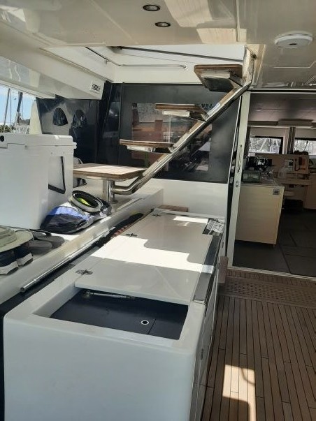 Lagoon 620 | Yacht Charter Bahamas | Travelboat