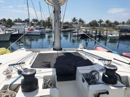 Lagoon 620 | Yacht Charter Bahamas | Travelboat