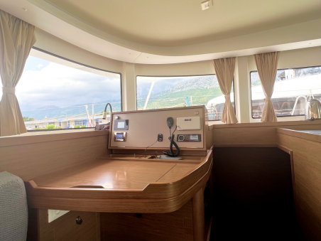 Lagoon-Bénéteau Lagoon 42 - 4 + 2 cab. Love Hunter