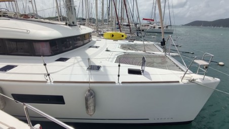 Lagoon 620 | Czarter jachtu Karaiby | Travelboat