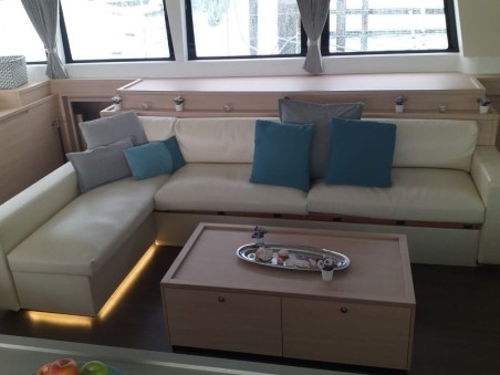 Lagoon 620 | Czarter jachtu Karaiby | Travelboat