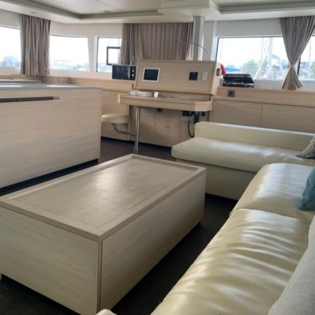 Lagoon 620 | Czarter jachtu Karaiby | Travelboat