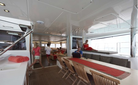 Lagoon-Bénéteau Lagoon 620 - 6 + 2 cab. DREAM HUAHINE