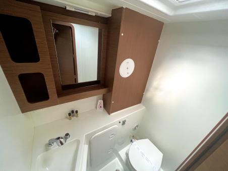 Lagoon-Bénéteau Lagoon 42 - 4 + 2 cab. Love Hunter