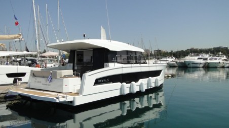 Fountaine Pajot Motor Yacht 4.S MY ANGEL