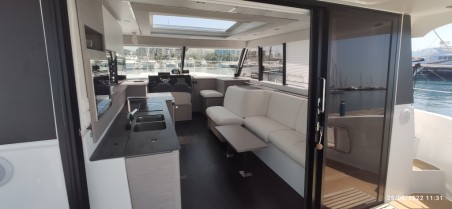 Fountaine Pajot Motor Yacht 4.S MY ANGEL