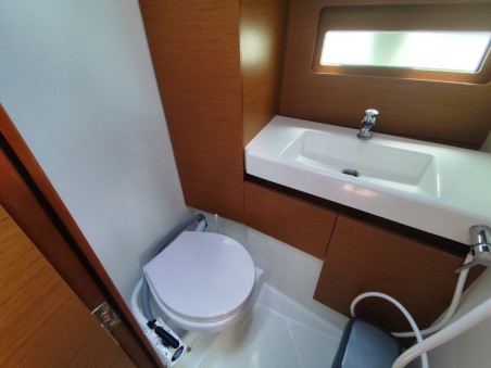 Bénéteau Oceanis 41.1 KESTREL