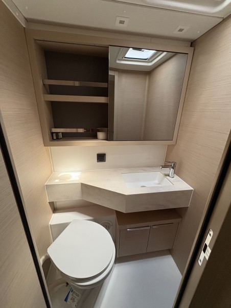 Lagoon-Bénéteau Lagoon 46 OW - 3 + 2 cab. Uncharted