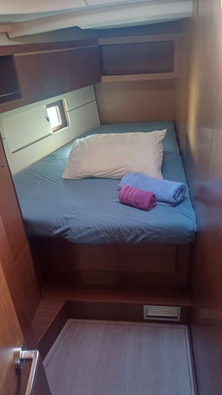 Oceanis 46.1 | Yacht Charter Greece | Travelboat